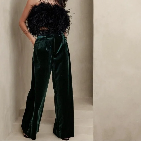 NWT Banana Republic Veluro Relaxed Black 
Velvet Pant size 12 - Picture 2 of 6